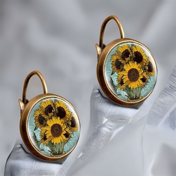 New Handmade Resin Round Sunflower Decor Hoop Earrings - Picture 3 of 6
